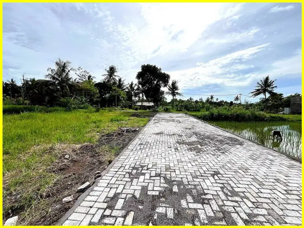 Dekat Pasar Pakem Tanah Yogyakarta di Candibinangun Sleman