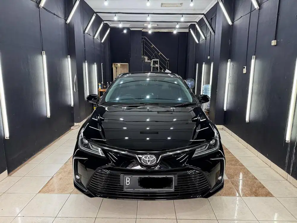 TOYOTA ALTIS 1.8 V 2022