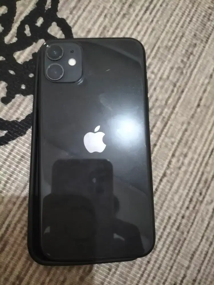 iPhone 11 / 64gb ibox
