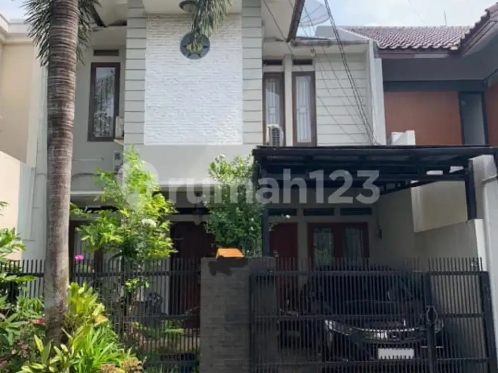 Rumah Dalam Kompleks Dekat MRT Siap Huni di Cipete