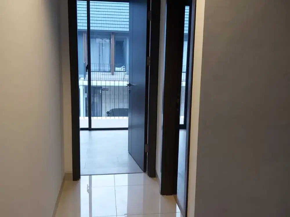 Dijual/Disewakan  Rumah 2lt Attic, di Wisteria Metland, Menteng Cakung, Jakarta Timur.