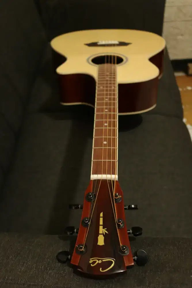 Brand lokal original coco guitar