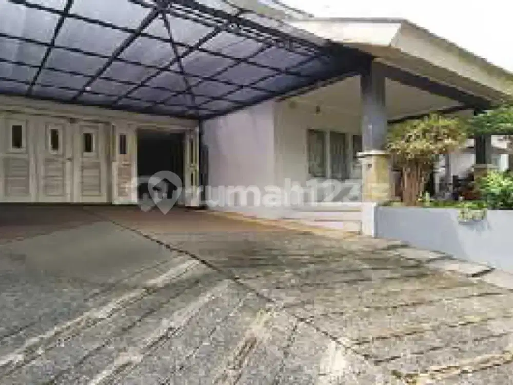 Rumah Split Level Bebas Banjir bisa Buat Kost di Cipete Jaksel