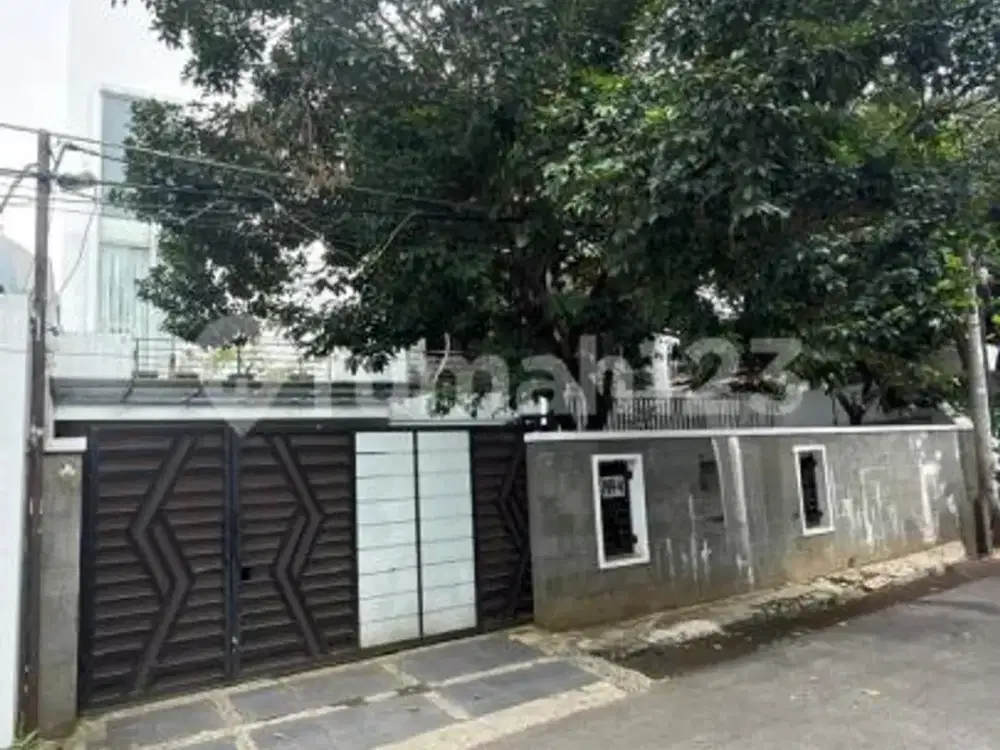 Rumah Bagus dan Cantik Siap Huni Dekat MRT Lebak Bulus, Pusat Belanja, Rs Pi, Bebas Banjir, 2 Lantai, SHM