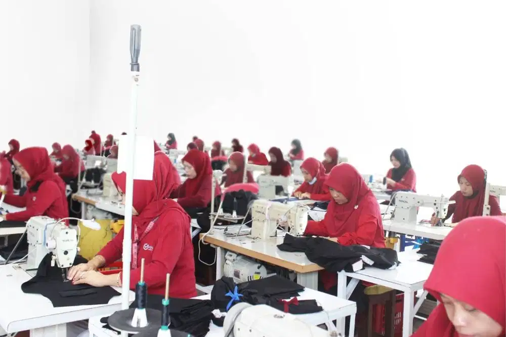 Staf/Tenaga Produksi