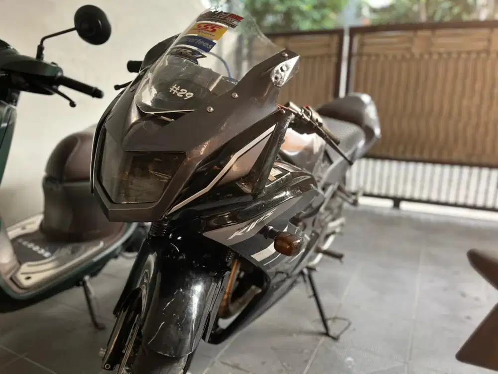 Kawasaki Ninja RR 150 Tahun 2015