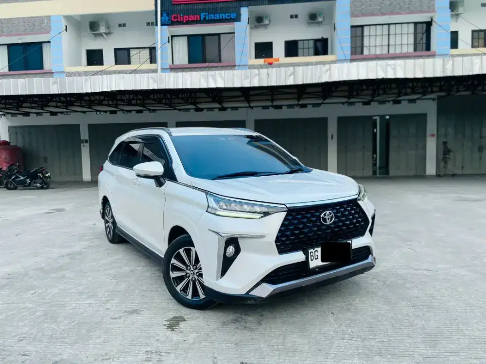 Toyota Avanza Veloz 1.5 2022 / 2023 AT Matic, Sangat terawat