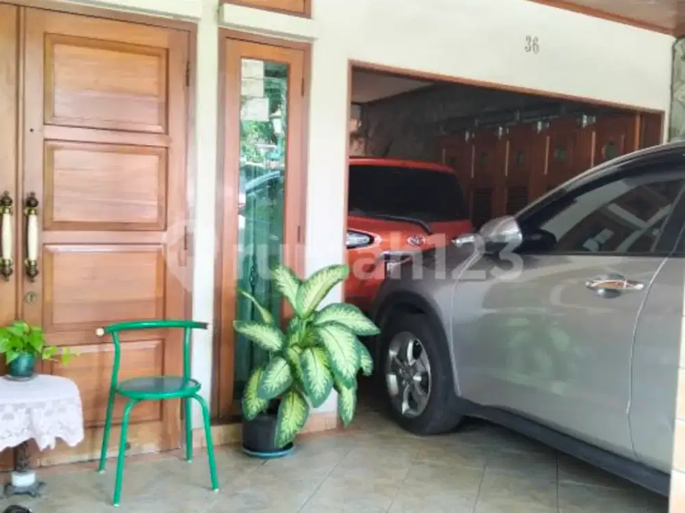 Rumah Asri Rempoa Kebayoran Lama, Jakarta Selatan