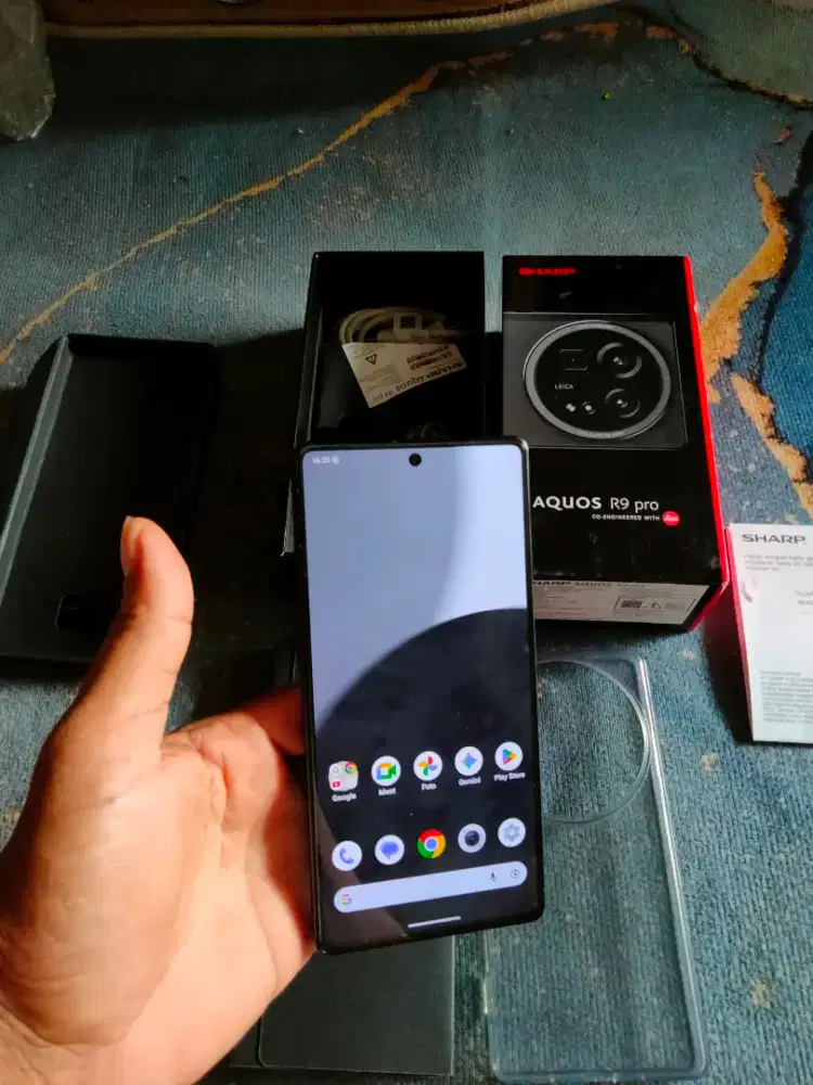 SHARP AQUOS R9 Ram 12/512 Gb Fullshet Resmi Mulus TT Hp Lain