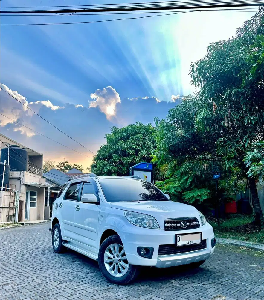 Daihatsu Terios TX manual 2012 MT putih 2013/2014 Adventure NO PR