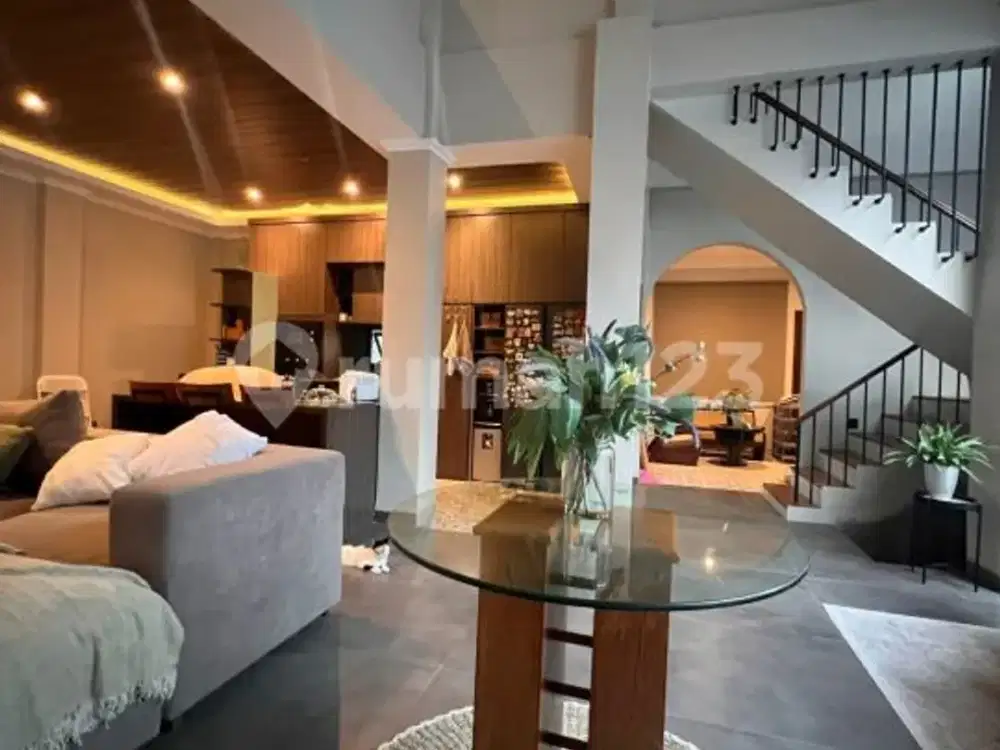 Rumah Semi Furnished Dijual di Cirendeu