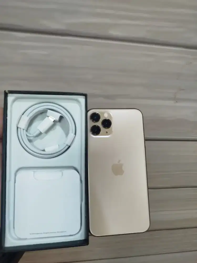 iPhone 11 pro 256gb super murah