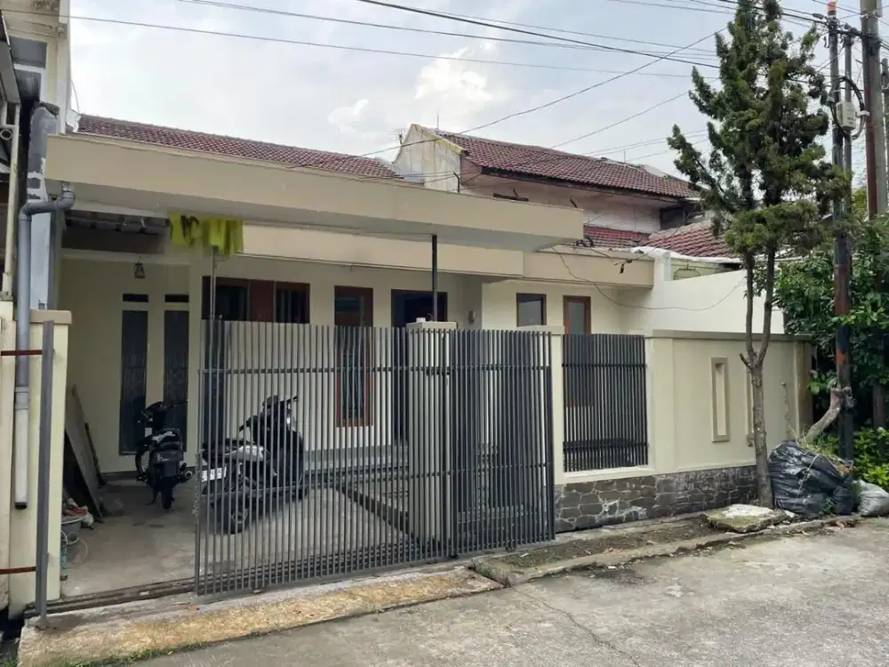 Rumah Baru Siap Huni Dekat BPK Penabur Taman Holis Indah