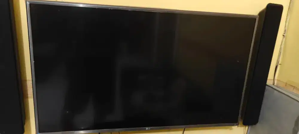 LG 43 inc smart tv
