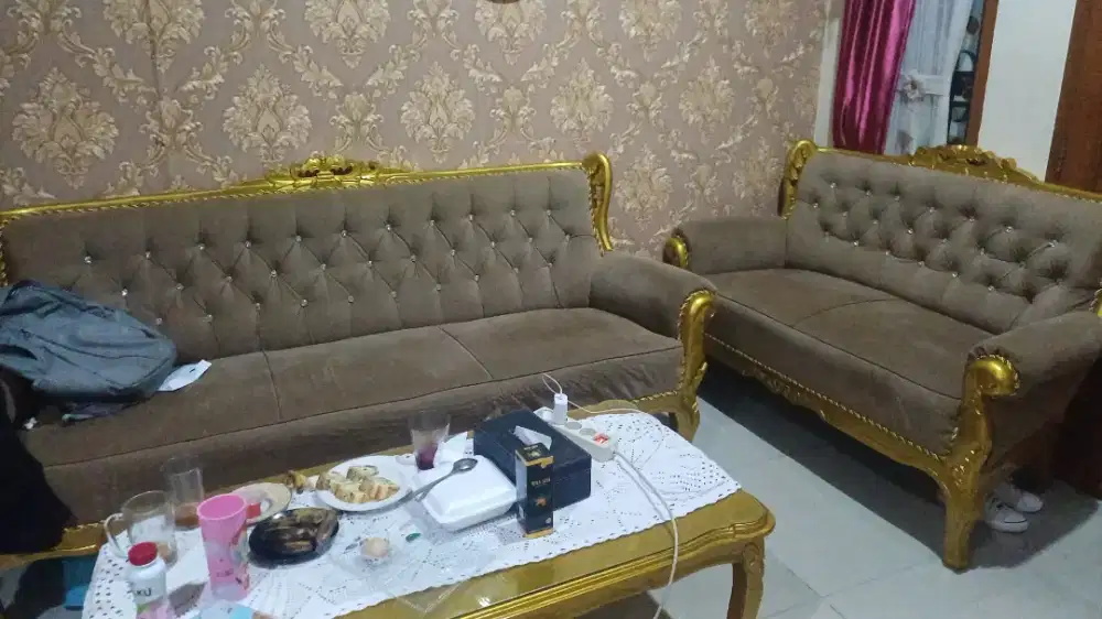Sofa Klasik Mewah
