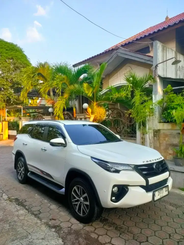Fortuner VRZ Pemakaian 2019 Original Terawat Sangat Istimewa