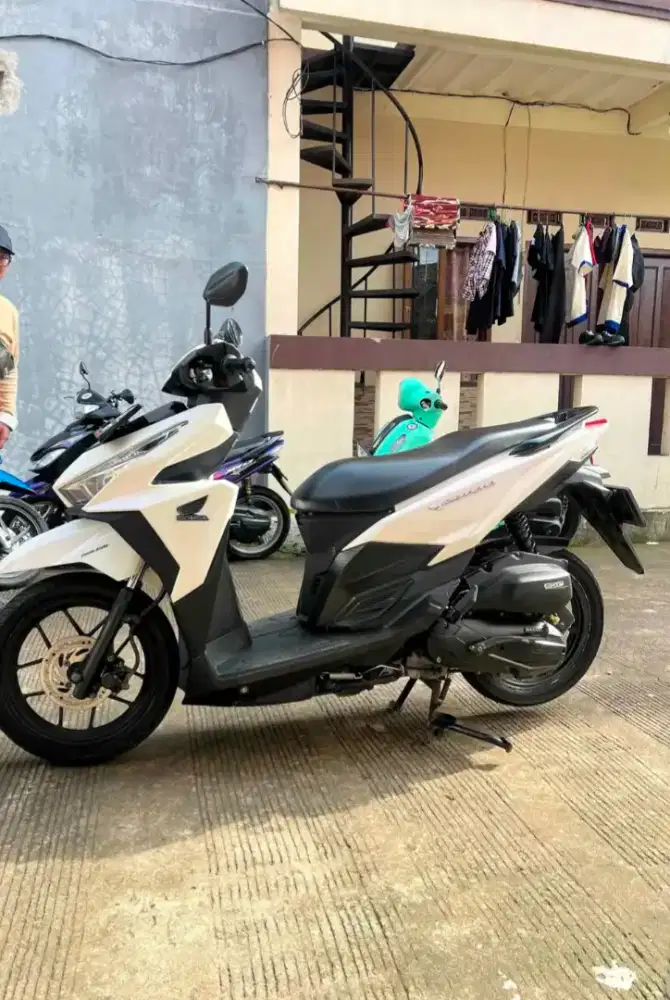 Honda Vario 150 CBS ISS thn 2017