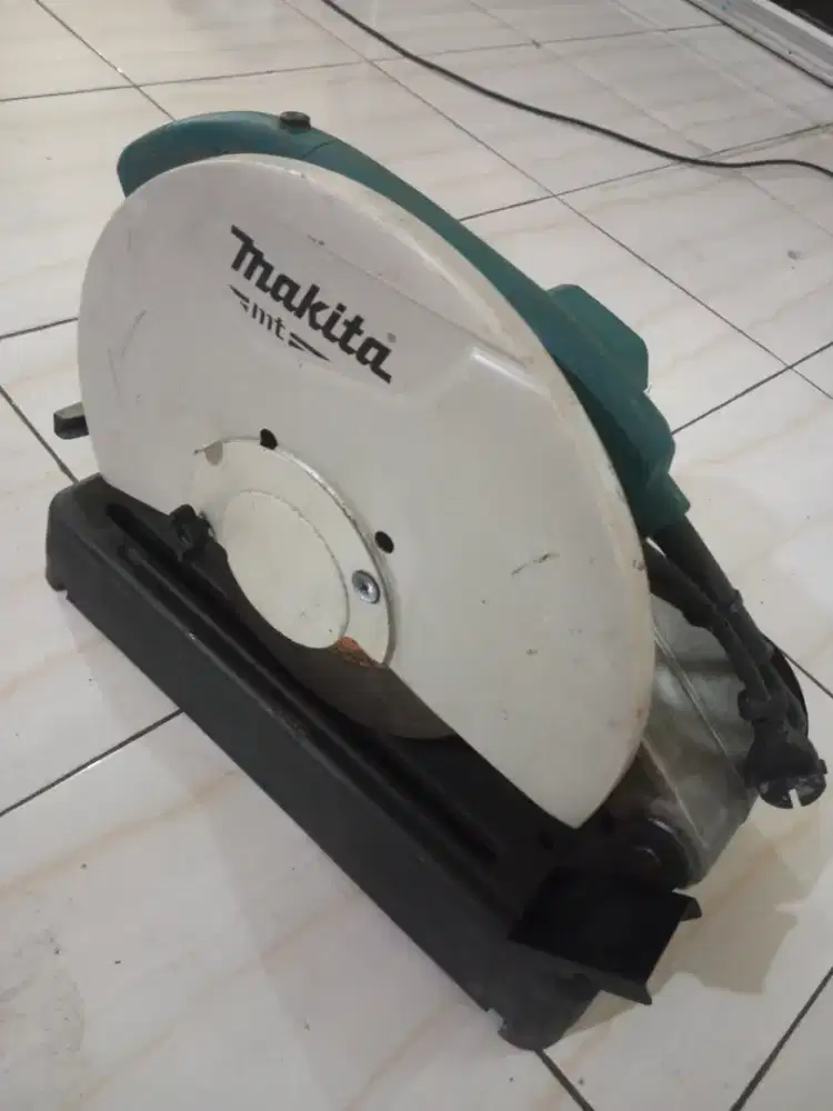 Makita M2401 Cutting While/Mesin Potong 14in