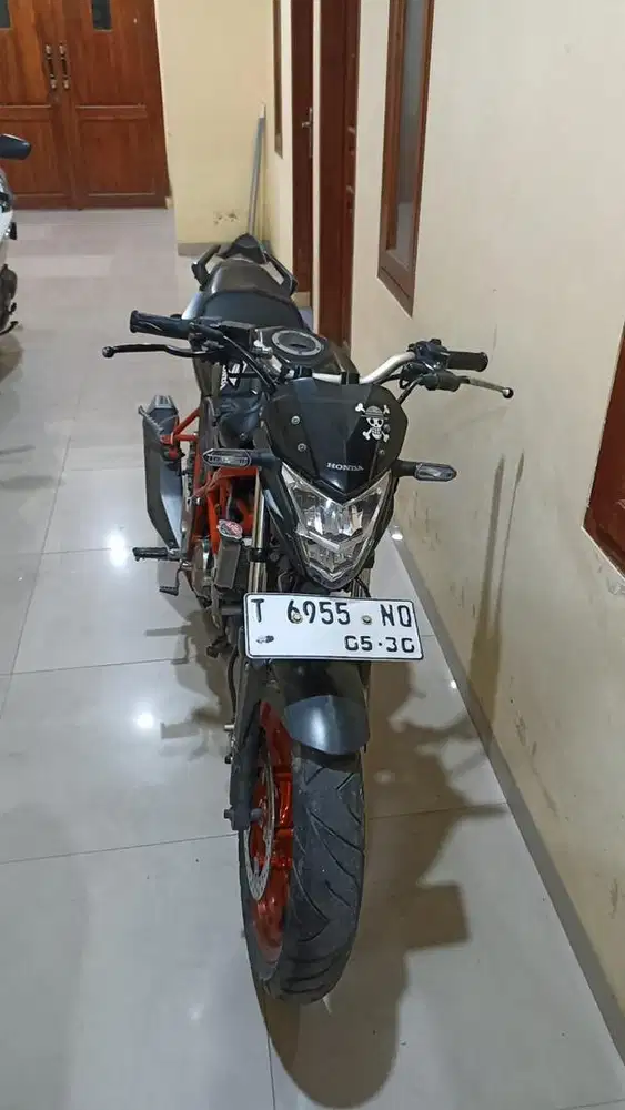 DIJUAL HONDA CB150R