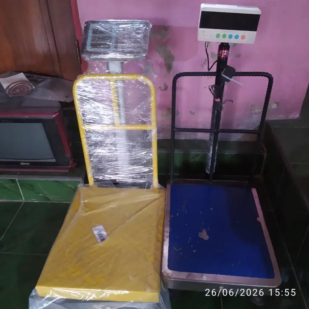 Jual murah 1 set(2 timbangan digital)