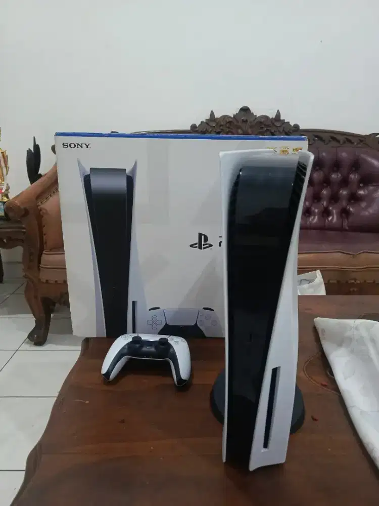 PS 5 Fat Disk 825 GB (Jaraaaang bgt dipakai)