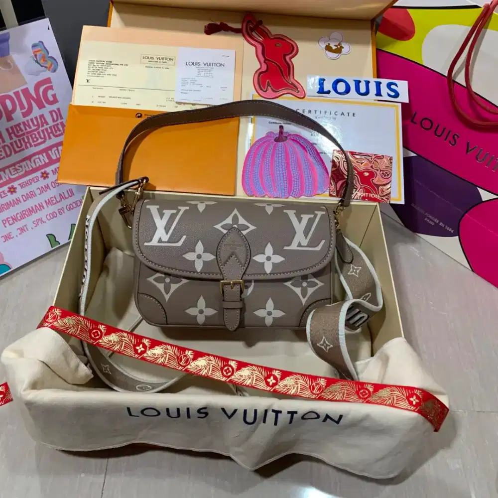 Preloved 2024 Diane Bicolor 2way Shoulder BagMonogram leather Beige