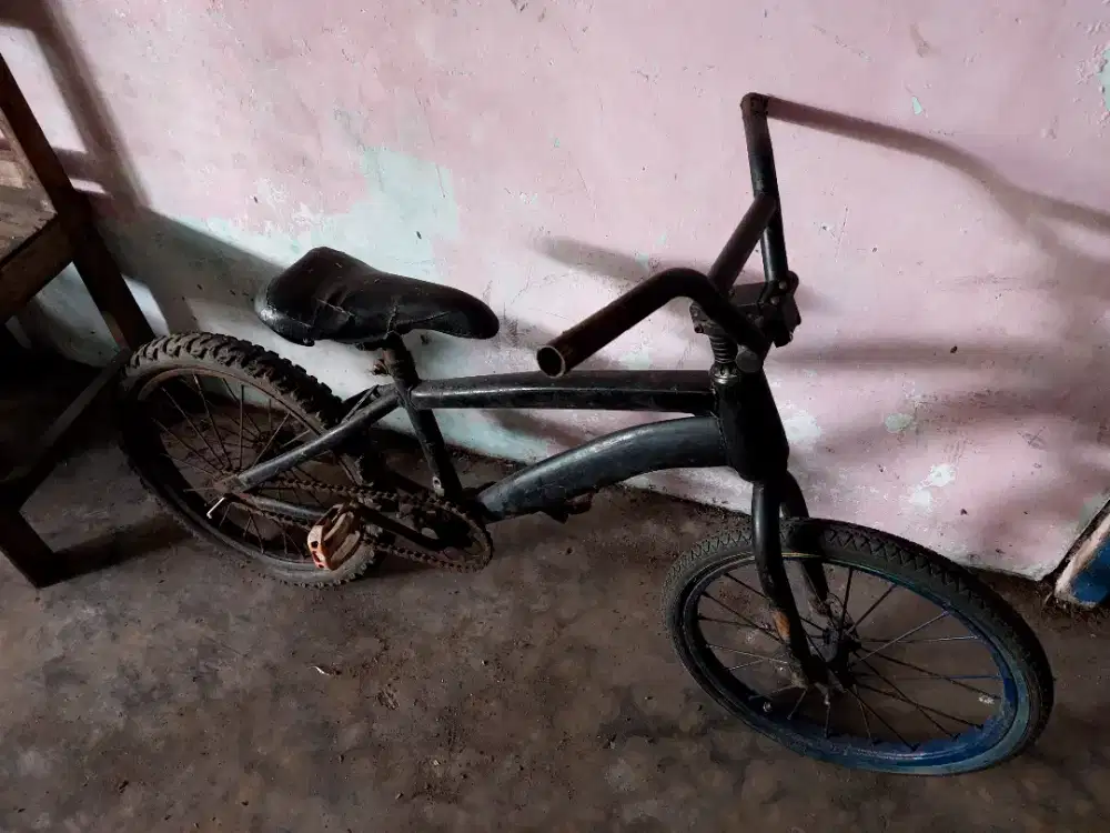 Sepeda ukuran 18