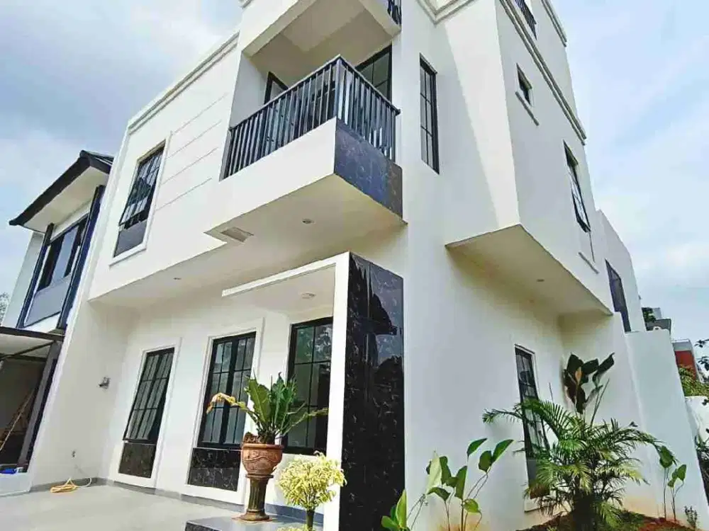 DIJUAL RUMAH BARU 2½ LANTAI HOEK DEKAT CLUB HOUSE DI BSD NUSALOKA DEKAT STASIUN KRL RAWA BUNTU