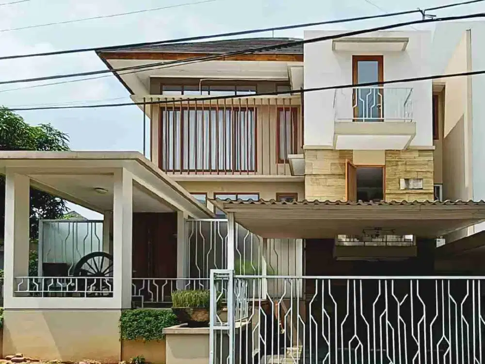 DIJUAL RUMAH 2½ SEMI FURNISHED SIAP HUNI DI NUSALOKA BSD DEKAT TOL BSD