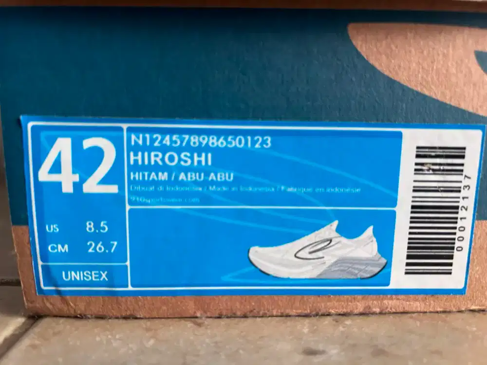 910 Hiroshi size 42