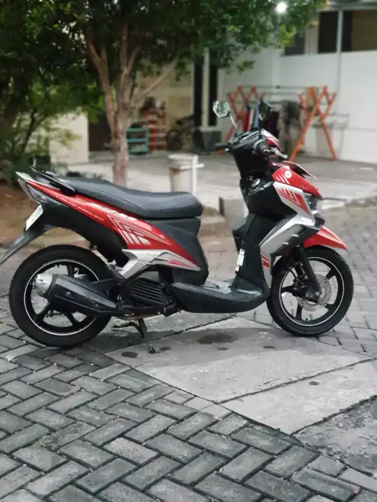 Yamaha Xeon 125 2014 Plat N