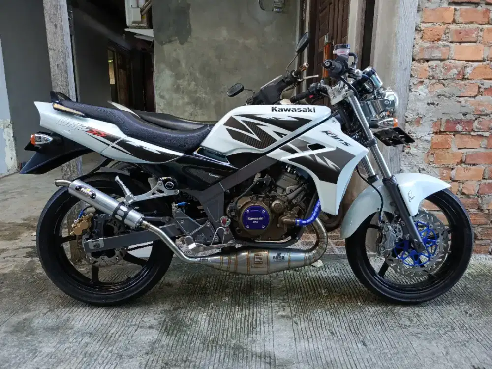 Ninja R 2011 asli Putih