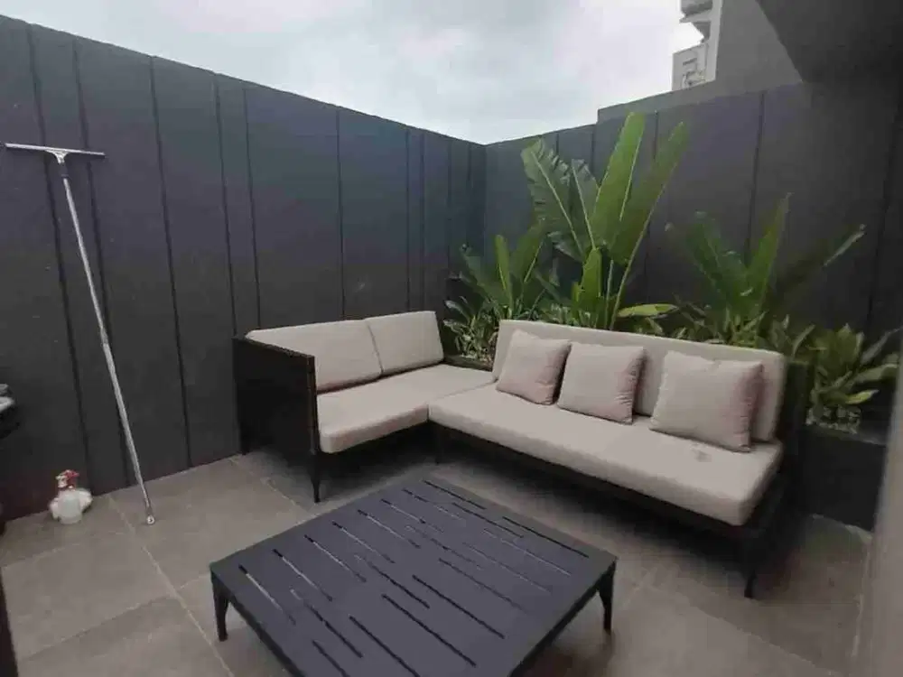 Dijual Rumah nyaman cendana suites the Patio lippo cikarang