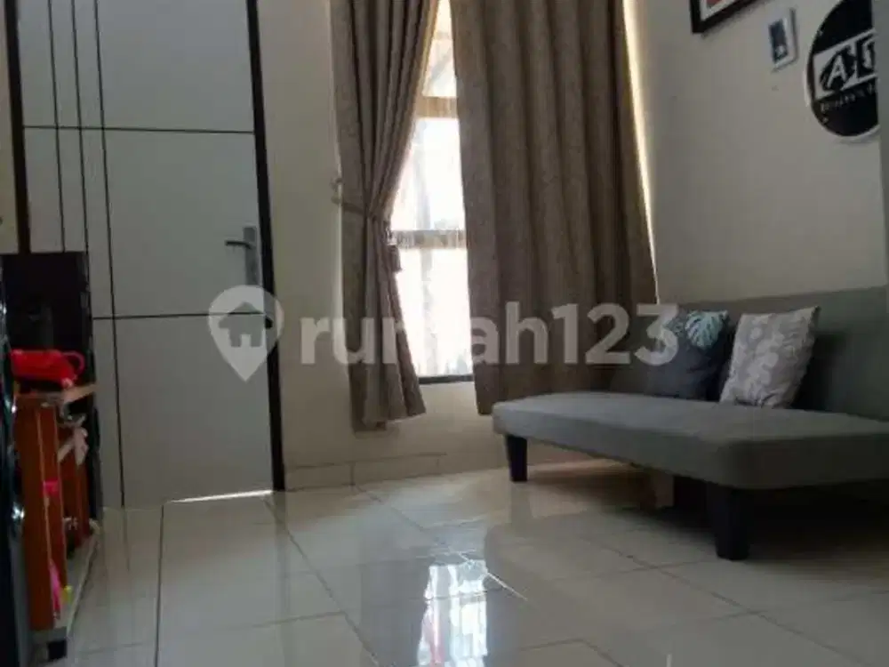 Di Kontrakan Rumah semi Purnish ( Murah ) Galuhmas di Karawang Barat