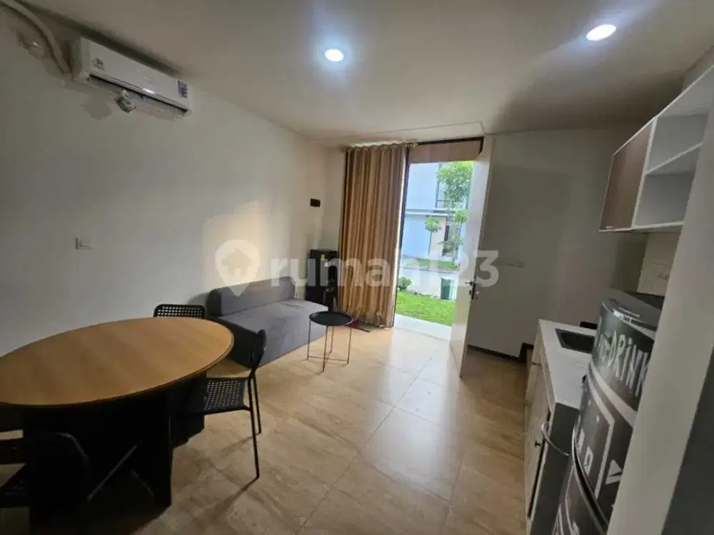 Rumah 2 Lantai Rumah di Kiic Karawang