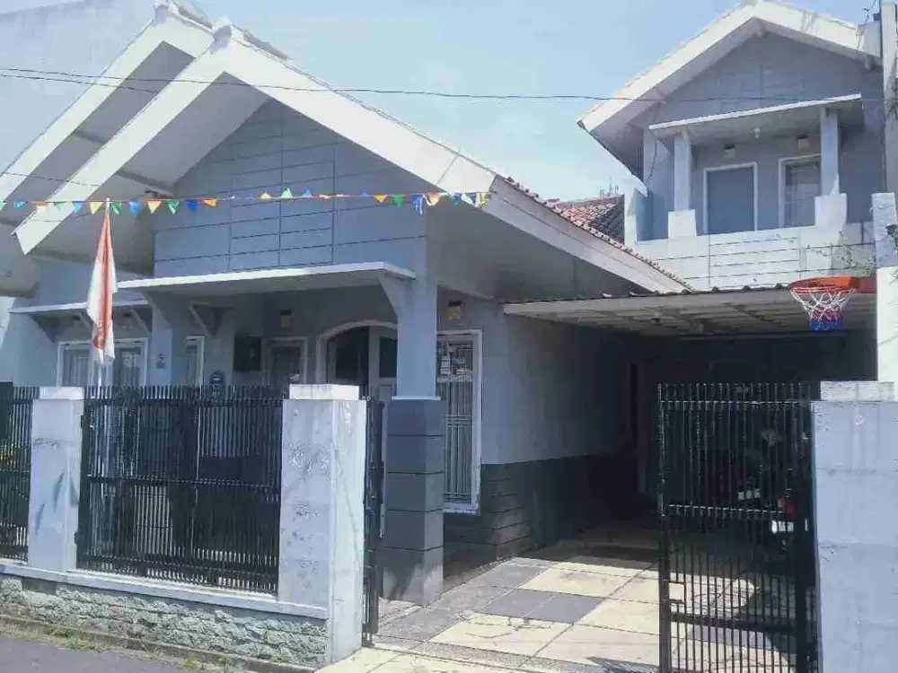 Dijual Rumah Luas Terawat di Margahayu Raya Bandung