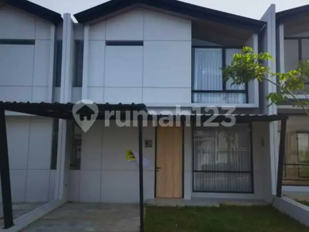 Di Kontrakan Rumah 2 lantai Full Purnish Tinggal bawa koper aja di Kawasan KIIC Karawang Barat