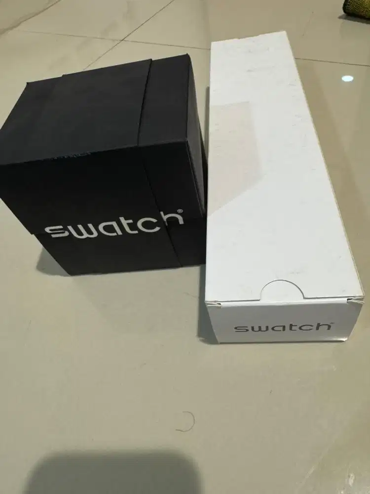 SWATCH Jam tangan analog