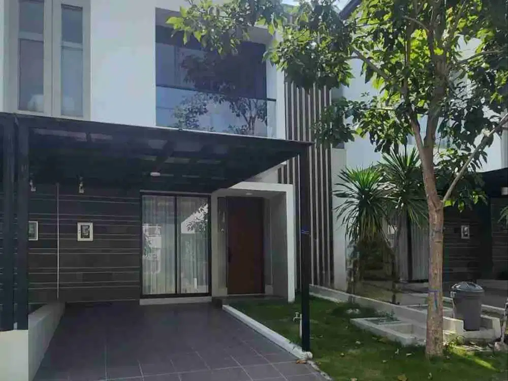 Rumah 2 Lantai Northwest Central NWC