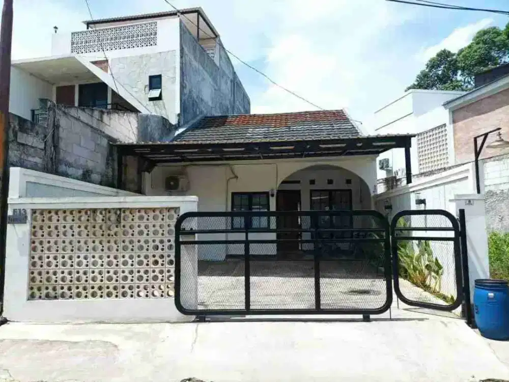Rumah Dijual di Bumi Puspitek Asri