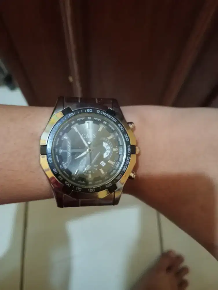 Jam tangan CASS
