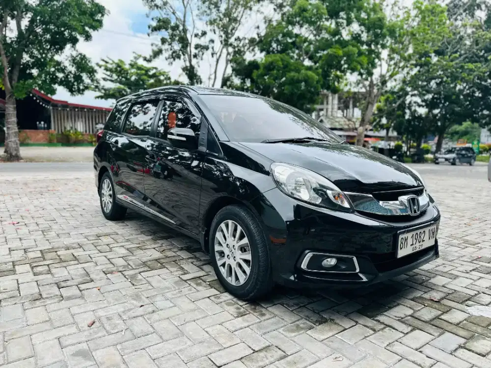 Mobilio E prestige Matic tahun 2014