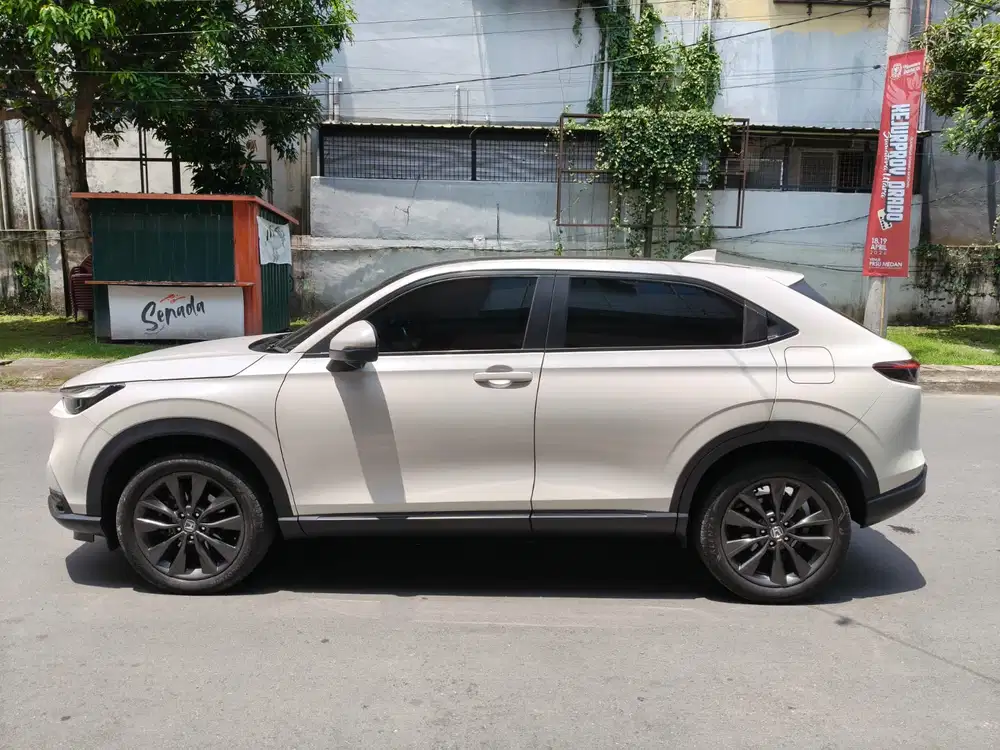 Honda HR-V 2023 Bensin