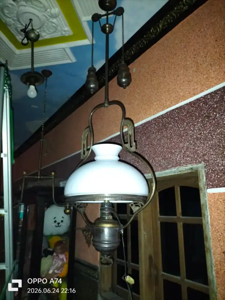 Lampu gantung Palembangan jumbo