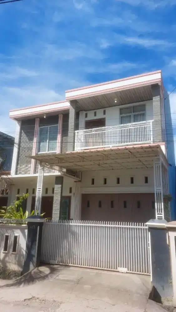 Rumah hunian 2 lantai