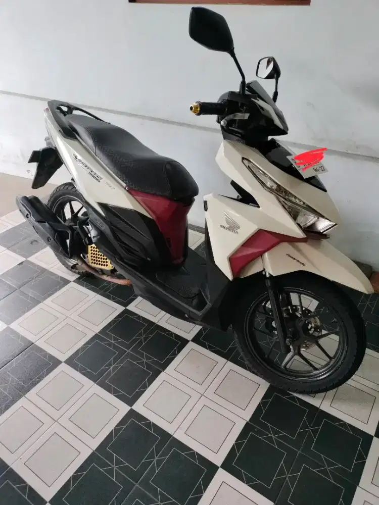 Vario led old 150 putih