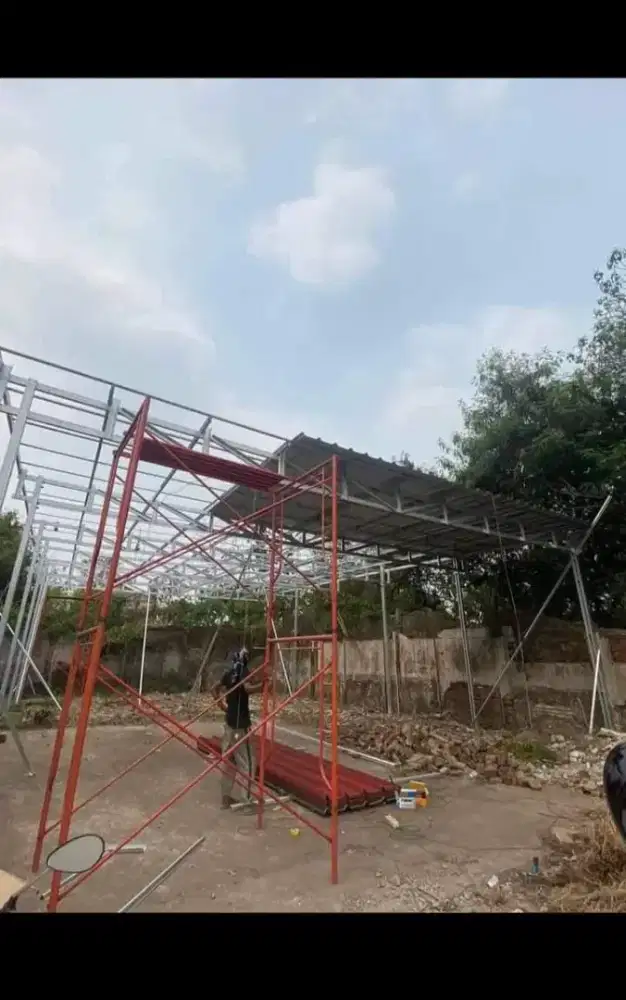 Buat Gudang dan Parkiran