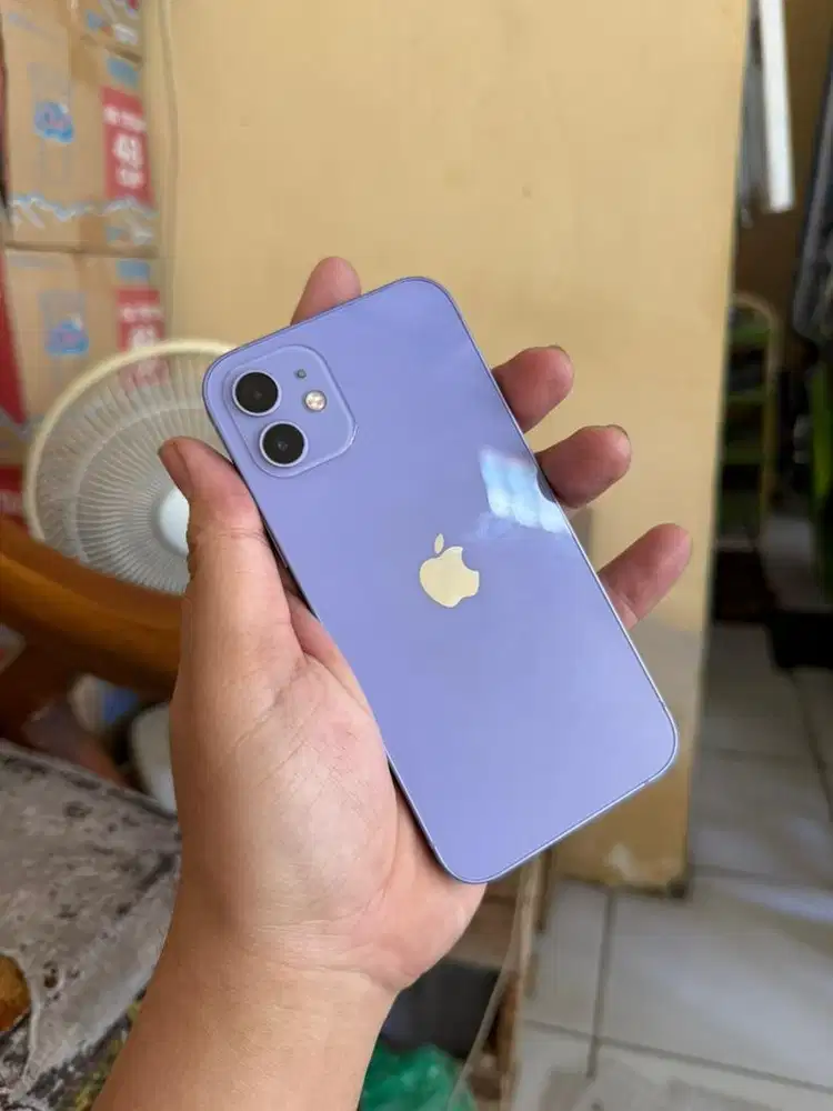 Iphone 12/64 Ungu No minus fullset