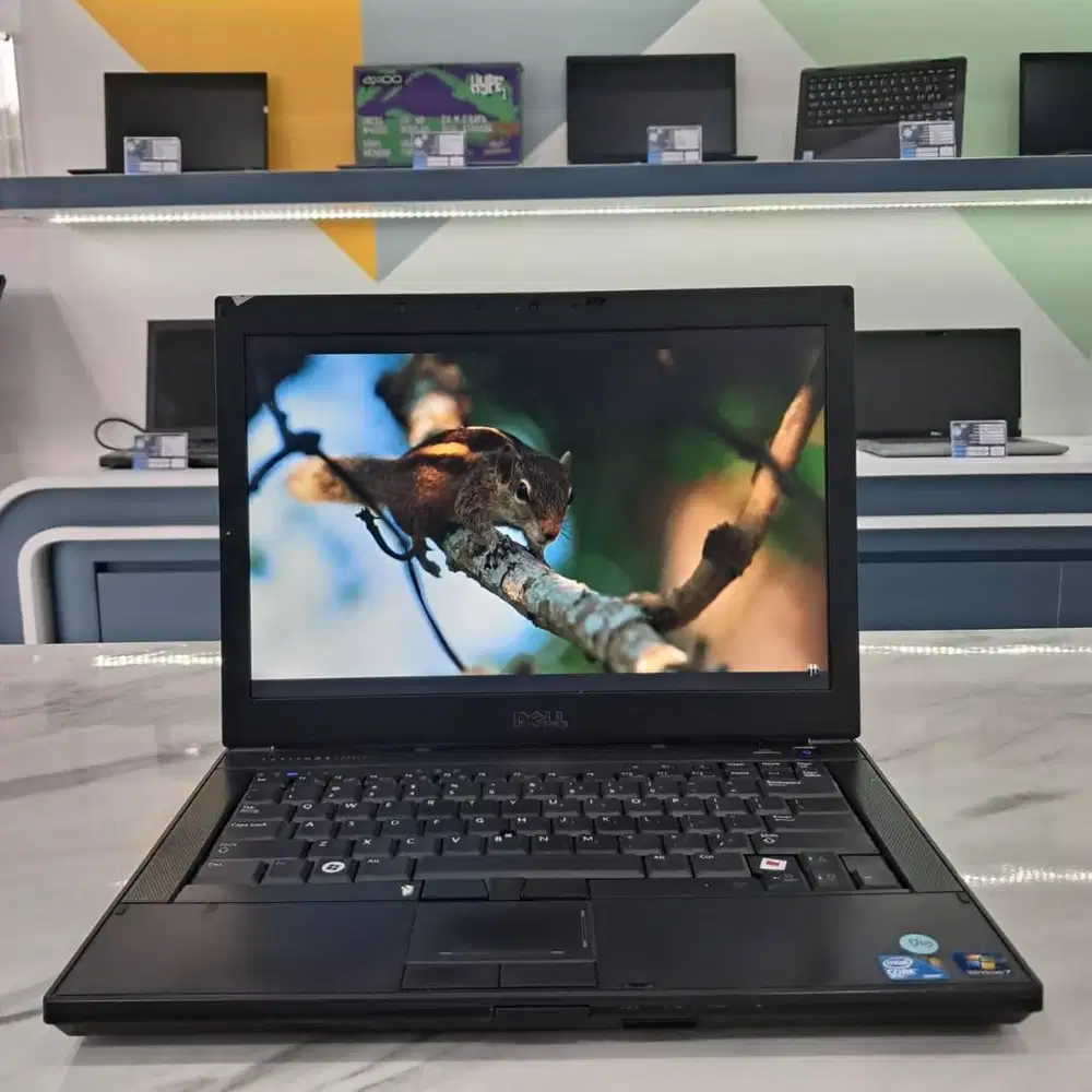 [D05] Laptop DELL |8GB|320GB| Bisa COD Jabodetabek