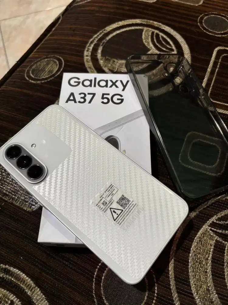 SAMSUNG A37 8/256